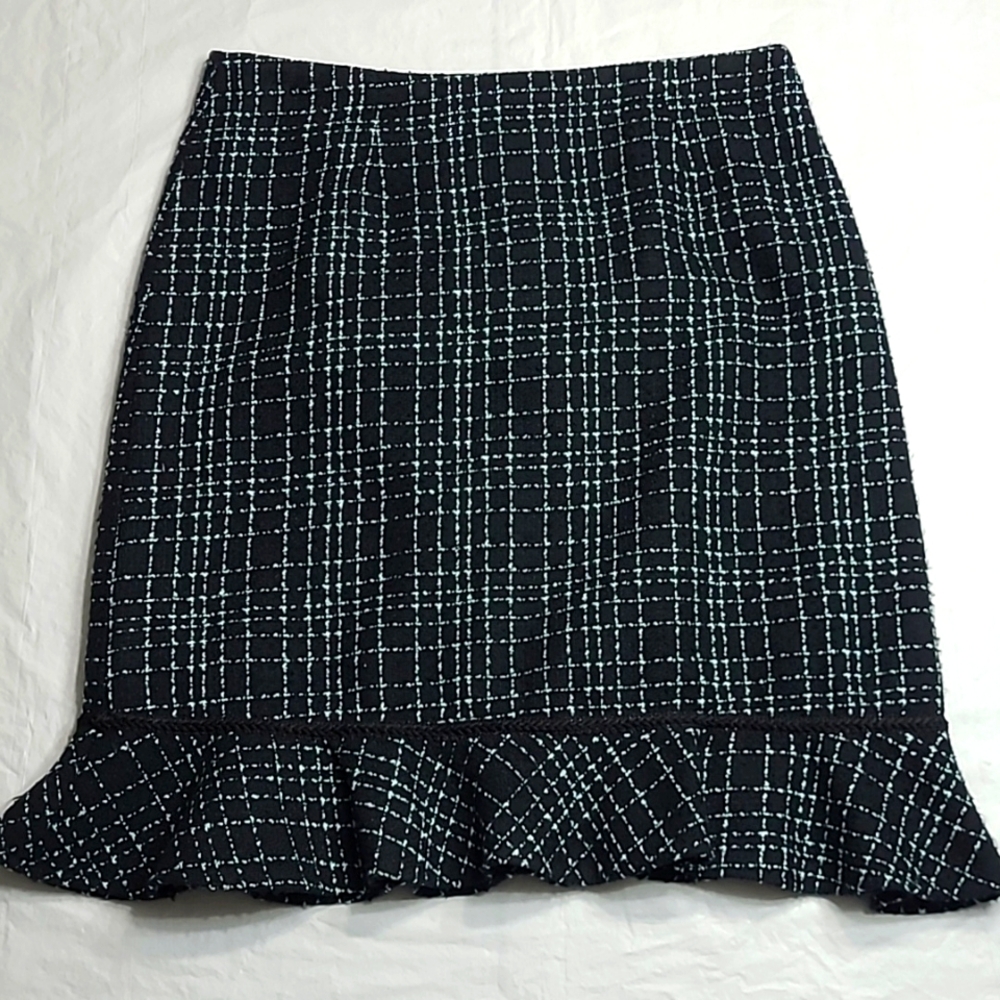 Lily, ruffle at hem Skirt